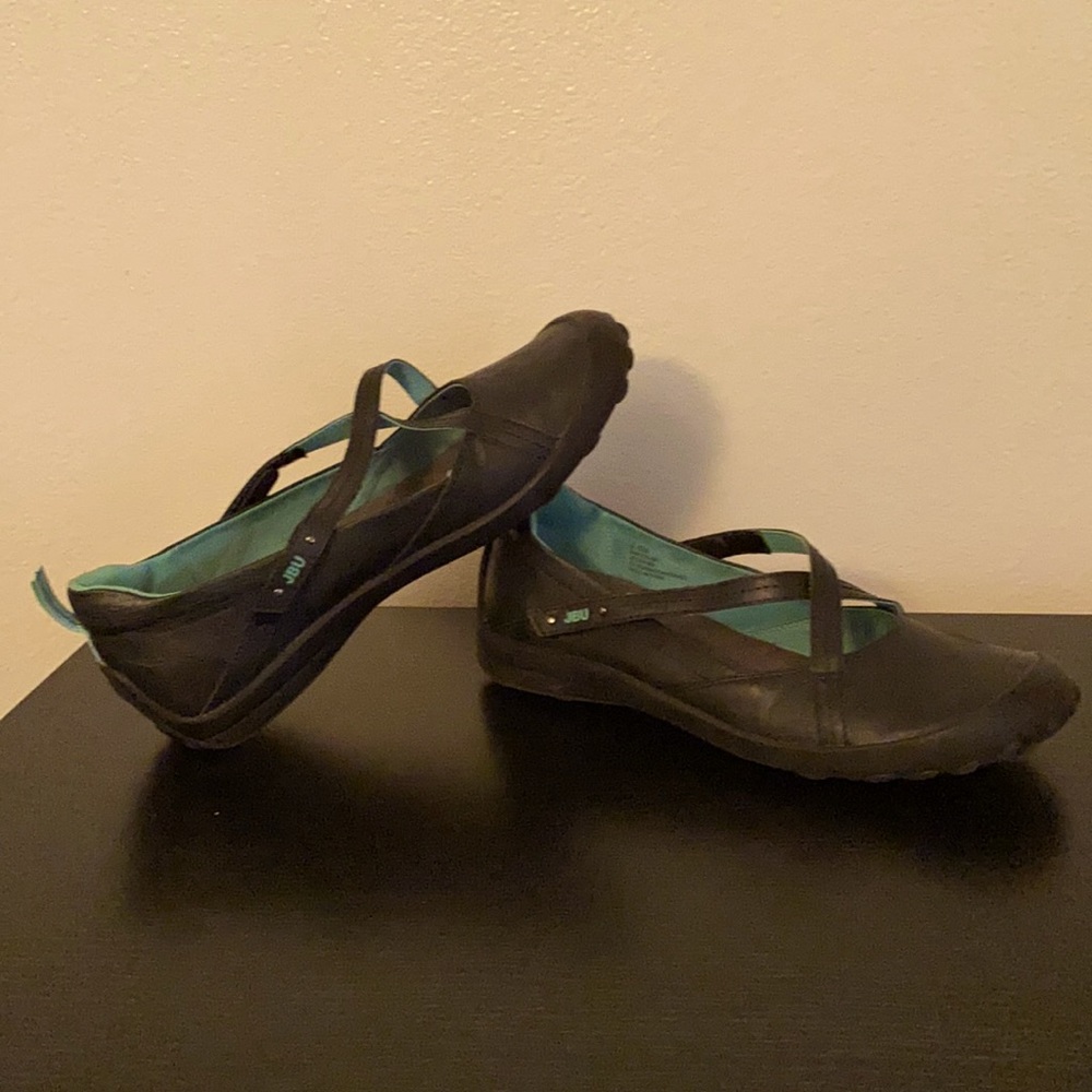 JBU adventure sandals Womens sz9.5